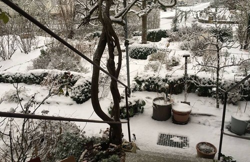 Gemarkung Weilstetten Apartment | Apartment 'Zur Alten Scheune' with Shared Garden and Wi-Fi