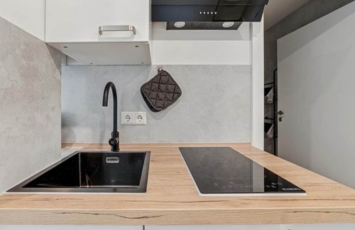 Bietigheim-Bissingen Apartment | Modern, freshly renovated apartment with beautiful balcony in Bietigheim-Bissingen