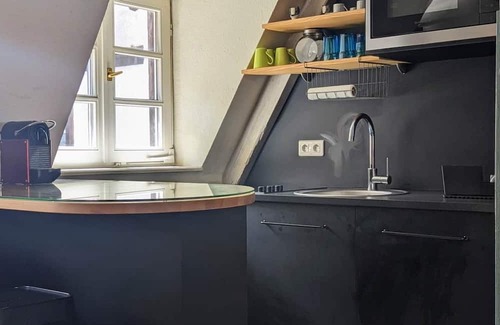 Krutenau Apartment | CityCosy Strasbourg - Authentic Bateliers Quay
