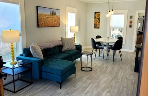 Mt. Hood - Columbia River Gorge House | 3-bedroom house downtown across from the historic Bingen Theater!