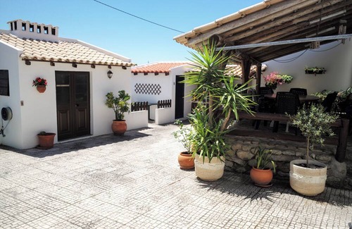Lourinha House | Full of character 3-bedroom home in Moita dos Ferreiros