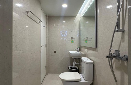 Thane West Apartment | Appointment With Lake view Thane