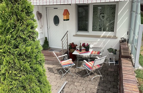 Laichingen Apartment | Apartment 'Steffi' with Private Terrace and Wi-Fi