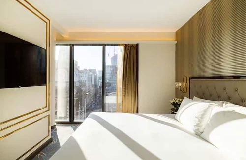 Portsoken Hotel | Spacious East London Suite – Walk to Tower Bridge & Aldgate Tube Station