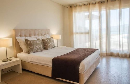 Carvalhal Hotel | FOUR 2BR Apartments @ Beach Retreat w/ Spa, Heated Pools, Close to Sado Emotion