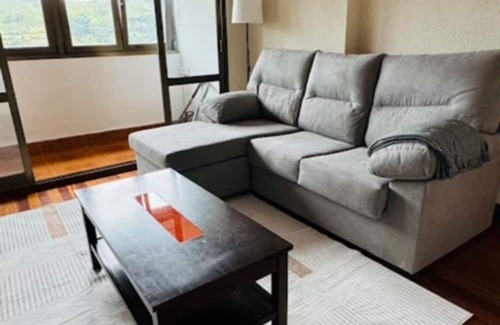 San Julian de Musques Condo | Muskiz Retreat, beach 3 kms, free WIFI