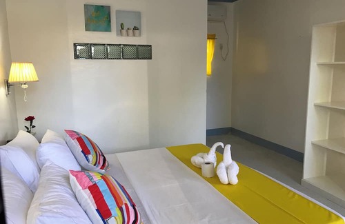 Basdiot Resort | Beautiful, spacious, resort on the beach front.