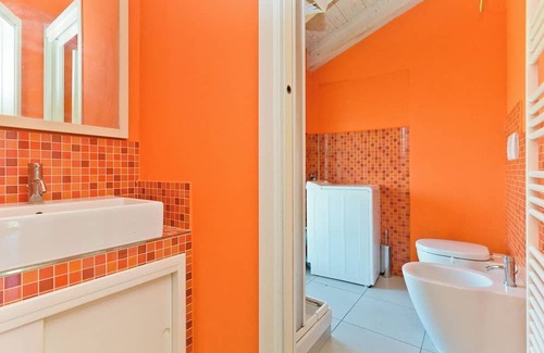 Pollenzo Apartment | Balcony in Pollenzo, just minutes from Alba and Bra