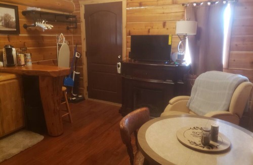 Thompson Falls Cabin | Iron line cabin 804