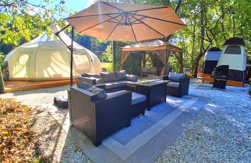 Ruby RV Rental | Elysian Escape: Starlit Riverfront Glamping Suite AC + WiFi + Games