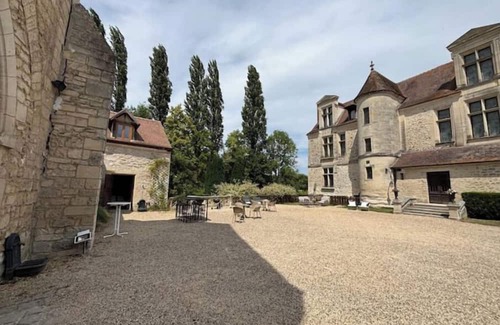 Pontarme House | La vie de château - Lodge
