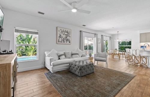 Egret Landing House | Luxurious 5bed Jupiter house near beaches