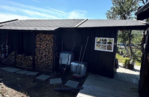Holtalen Cabin | Charming 3 bedroom cabin in Øyungen, Hessdalen, Trøndelag