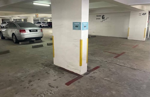 Taman Johor Jaya Apartment | Cozy 2-bedroom apartment in wonderful Johor Bahru with AC, fitness room