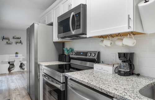 Vero Beach South Cottage | Cozy place in sunny Vero Beach