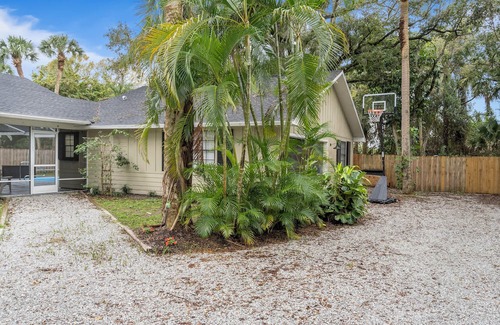 Vero Beach South Cottage | Cozy place in sunny Vero Beach