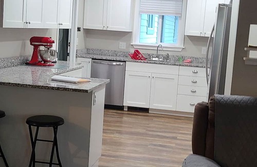 Price House | Nana's Place is a beautiful country family, pet-friendly home.