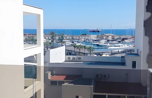Milazzo Apartment | Apartment 'Grace Home 2' with Sea View, Wi-Fi and Air Conditioning