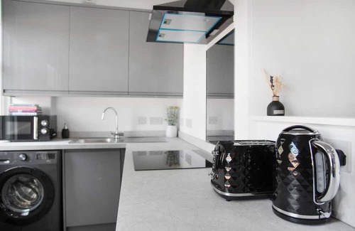 Pontrilas Apartment | WhiskAwayStays Field House Apartment 2