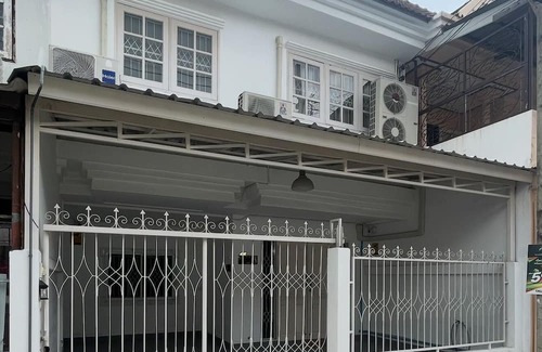 Minburi House | Lovely 3-bedroom house with AC in Minburi