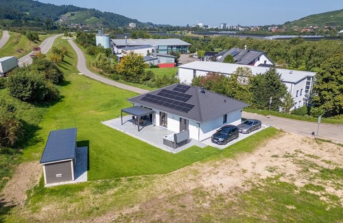 Lautenbach Apartment | Apartment 'Ferienhaus Lautenbach' with Mountain View, Private Terrace and Wi-Fi