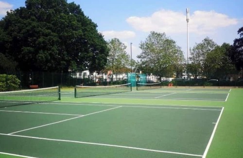 Feltham North Apartment | Cosy apartment near Heathrow