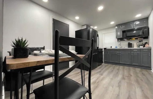Rahway House | Charming 2-bedroom house in terrific Rahway near train to NYC