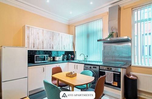 Sheffield Apartment | 1-BR | Near City Centre and Transport by AVO