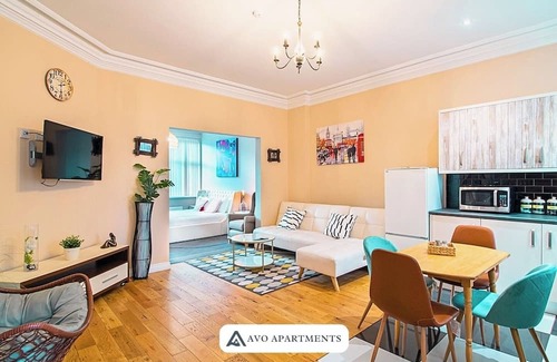 Sheffield Apartment | 1-BR | Near City Centre and Transport by AVO