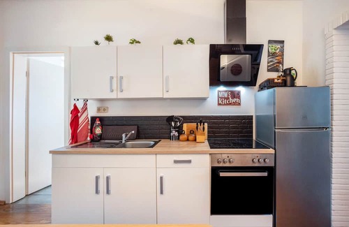 Huxtertor/Muhlentor/Gartnergasse Apartment | Apartment 'Tiny One' with Balcony and Wi-Fi