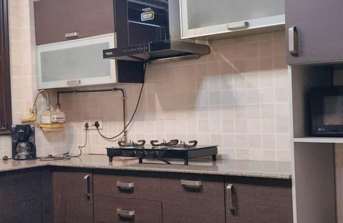 Greater Kailash Apartment | 1BHK- GK 1 near Market by HostMyStay