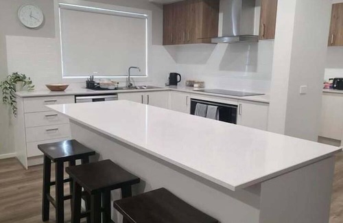 Nagambie House | Modern Comfort in the Heart of Nagambie