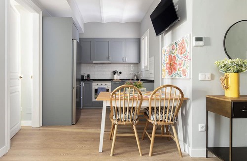 El Parc i la Llacuna del Poblenou Apartment | Our apartment offers the best of both worlds — easy access to the city's vibrant highlights and a quiet escape to unwind.