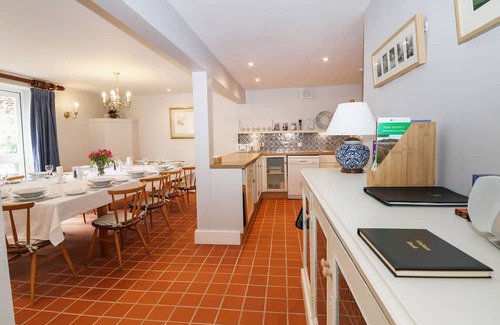Macclesfield Cottage | THE BOTHY, pet friendly, character holiday cottage in Wildboarclough