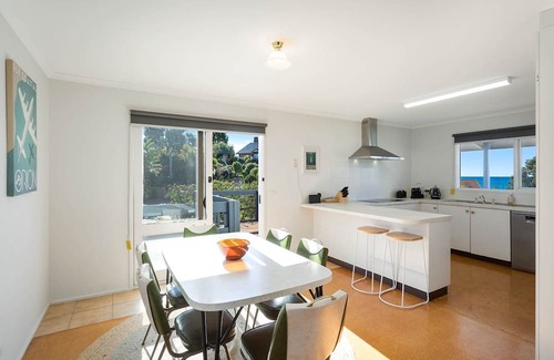 Tathra Cabin | Tathra Beach Shack - Pet Friendly
