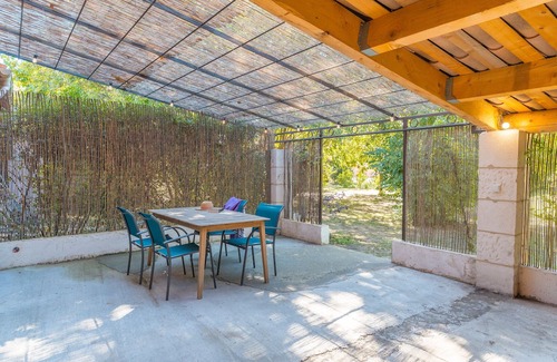 Roussillon Cottage | Domaine plan des devens