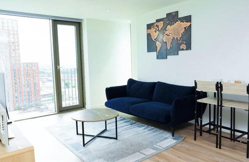 Manchester City Centre Apartment | Luxe Apartment in M1 | Pool, Gym & Spa
