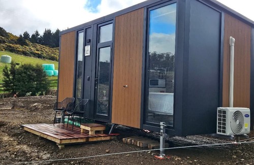 Dunedin House | Melmarie Cosy Retreat X by Tiny Away