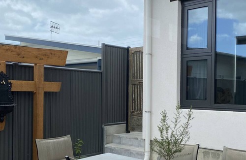 Hayborough House | Hempcrete Haven, 6 Musk Duck Ave, Chiton