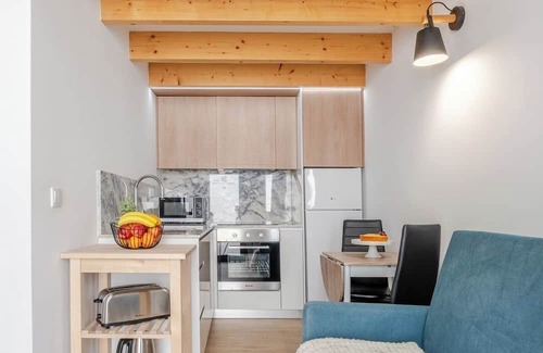 Sao Mamede de Infesta House | Authentic Studio 9 with Terrace by HostWise