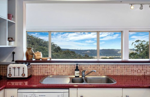 Advancetown House | Skyline Serenity Goldcoast -Ocean Views surrounded by nature