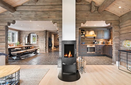 Mælem Ski Chalet | FA811 - Spacious Chalet with sauna and stunning views