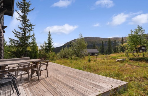 Mælem Ski Chalet | FA811 - Spacious Chalet with sauna and stunning views
