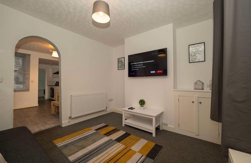 North Wheatley House | 3 Bed House | Sleeps 6 | Fast Wifi