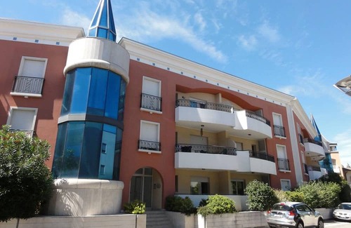 Bibione Apartment | Modern apartment with terrace