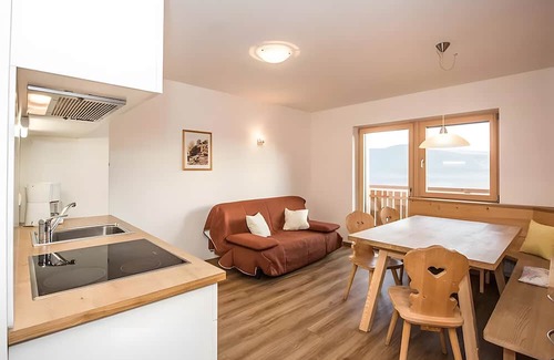 Velturno Apartment | Apartment 'Zolerhof Arnika' with Mountain View, Shared Terrace and Wi-Fi