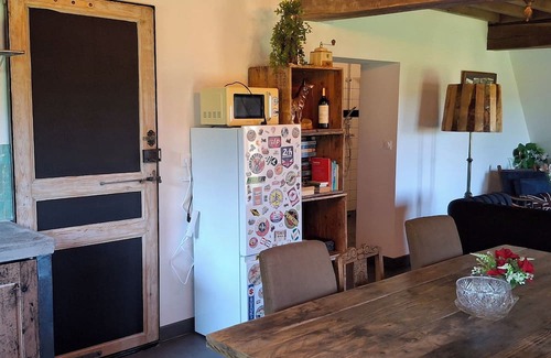 Erloy Other | Charming recently renovated 3-bedroom farmhouse in enchanting Erloy with WiFi
