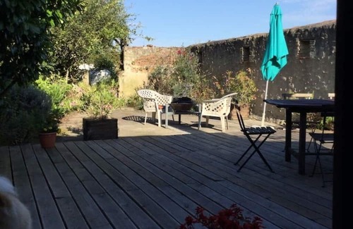 Loche-sur-Indrois Cottage | Charm, garden & tradition, Beauval Zoo