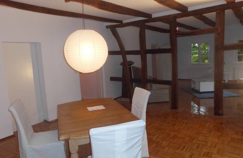 Hattingen Apartment | Living in an idyllic oasis of peace