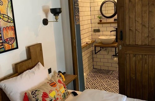 Ayvacik House | Charming 1-bedroom building with WiFi and AC in amazing Ayvacık